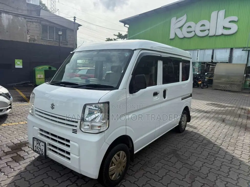 Suzuki Every 2017 Van (Used)