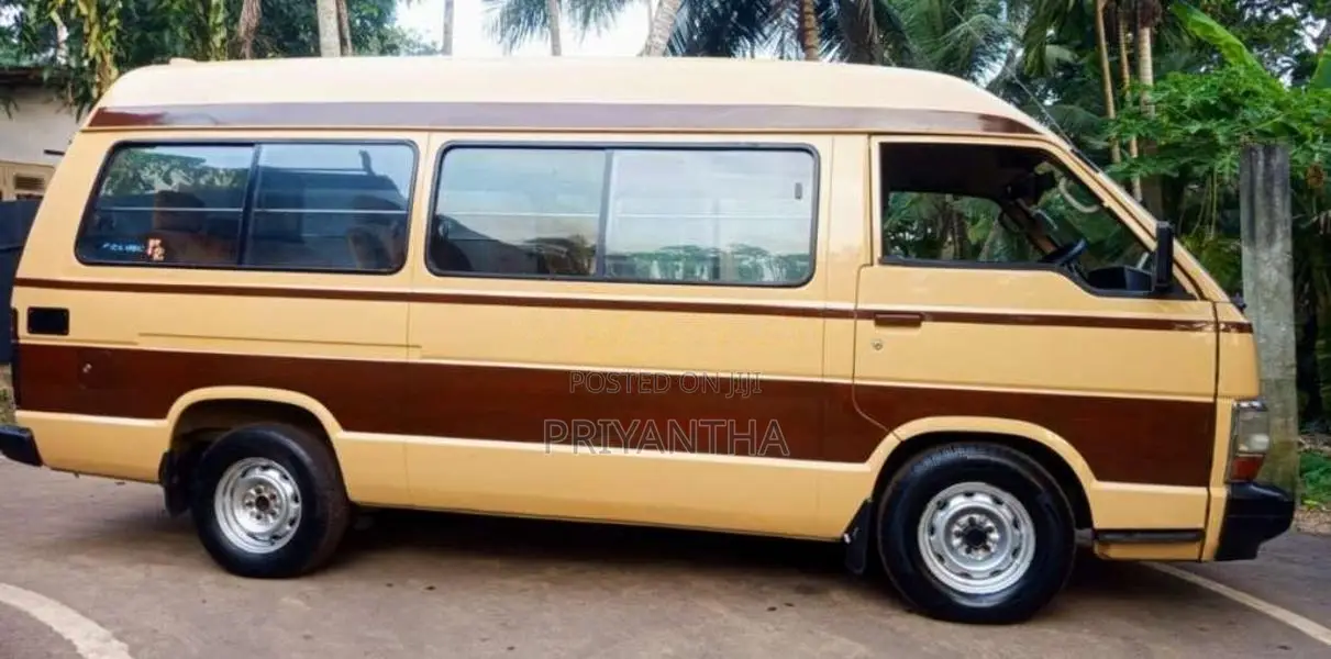 Toyota Lh71 1991 Van (Used)