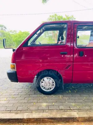 Nissan Vanette 1987 Van (Used)