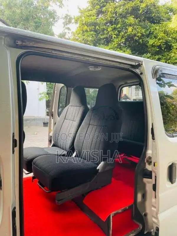 Suzuki Carry 2004 Van (Used)