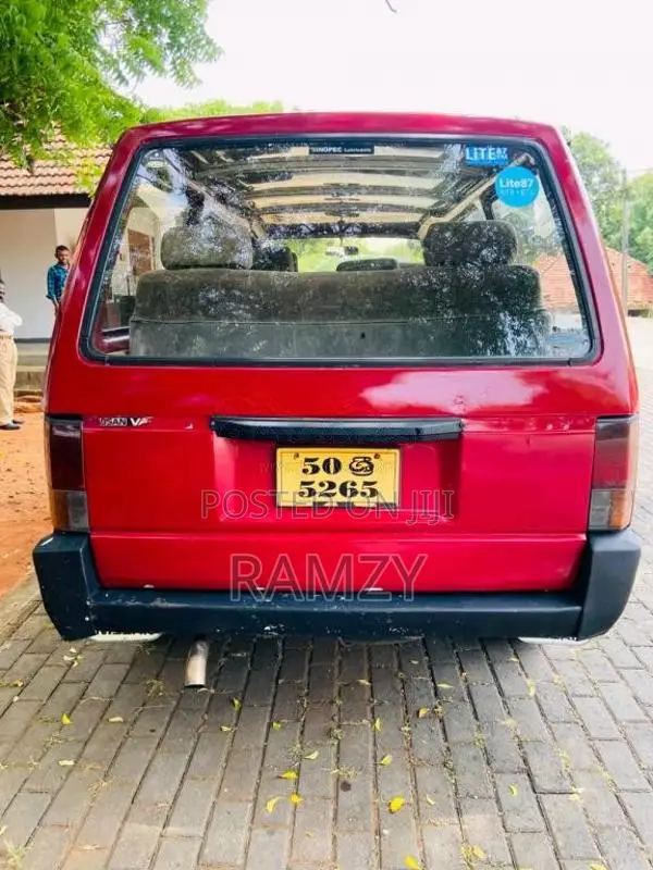 Nissan Vanette 1987 Van (Used)
