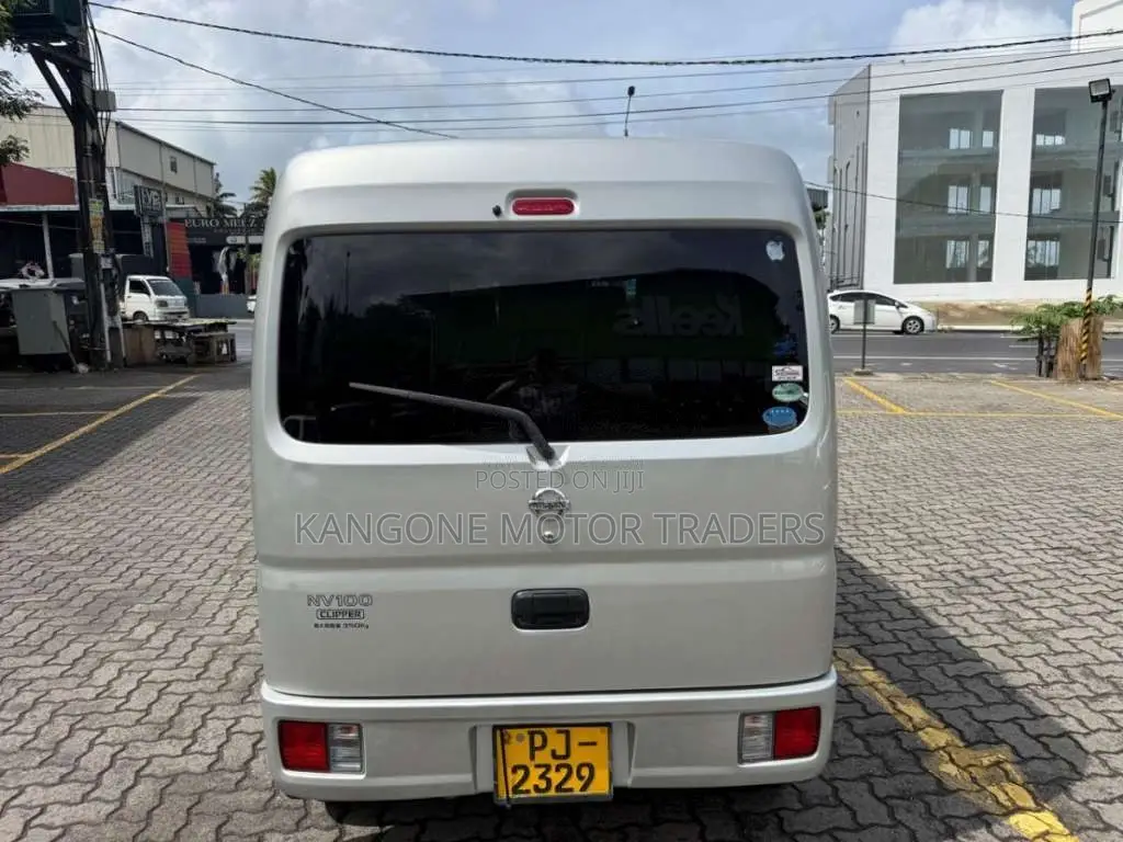 Suzuki Every 2017 Van (Used)