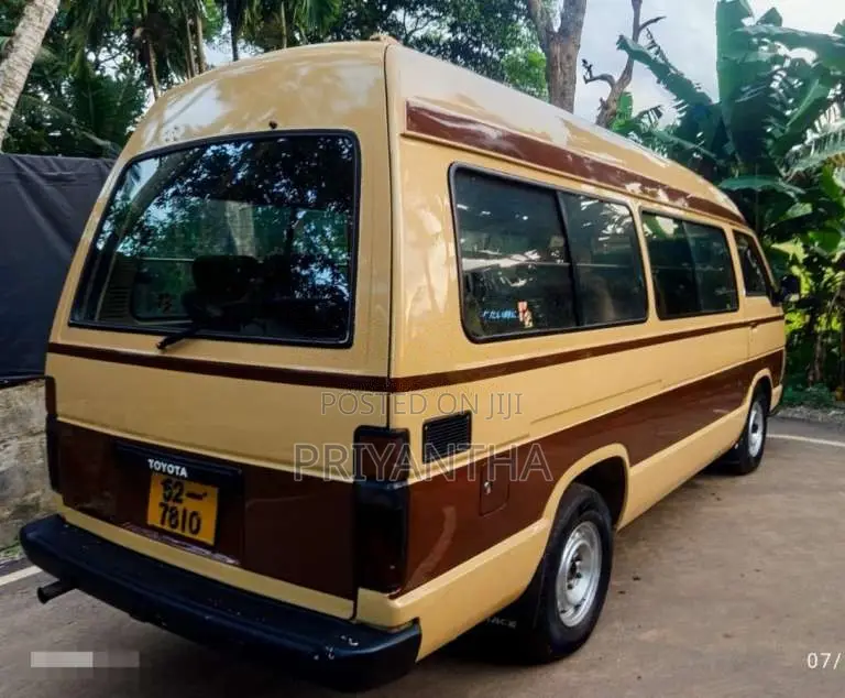Toyota Lh71 1991 Van (Used)