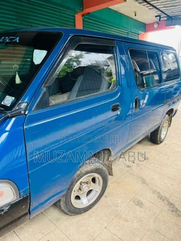 Toyota Townace Lotto CR27 1994 Van (Used)