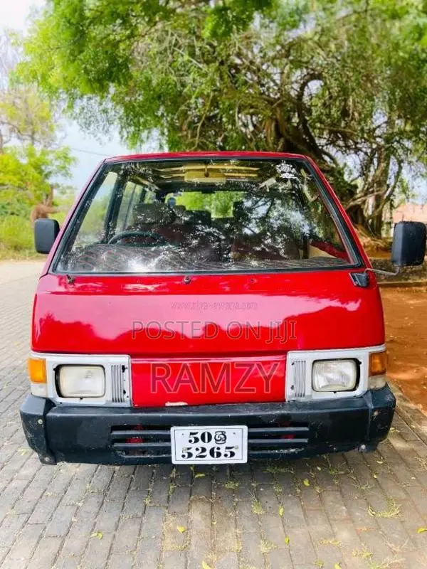 Nissan Vanette 1987 Van (Used)