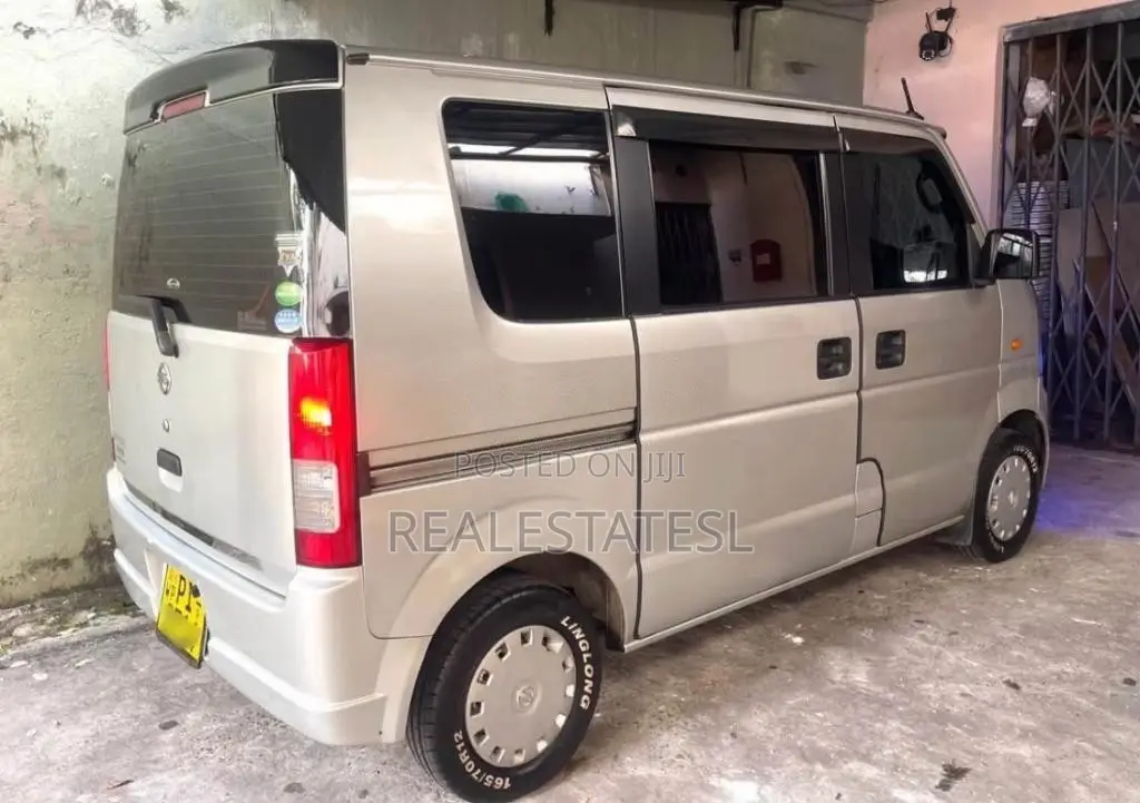 Suzuki Every 2014 Van (Used)