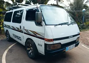 Isuzu Fargo 1993 Van (Used)