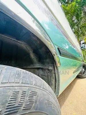 Toyota Dolphin 1992 Van (Used)