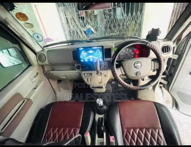 Suzuki Every 2014 Van (Used)