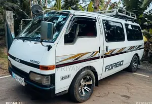 Isuzu Fargo 1993 Van (Used)