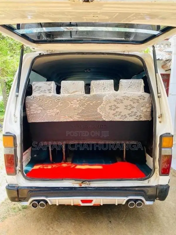 Toyota Shell 1996 Van (Used)