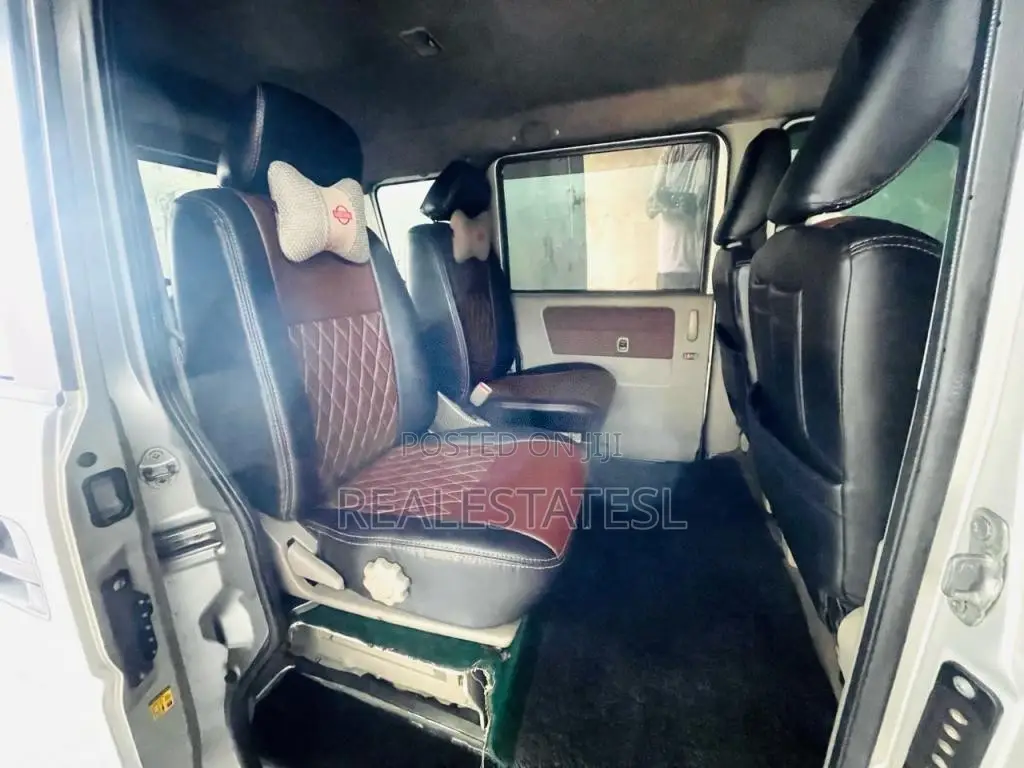 Suzuki Every 2014 Van (Used)