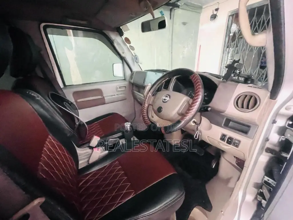 Suzuki Every 2014 Van (Used)