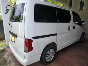 Nissan NV200 2018 Van (Used)