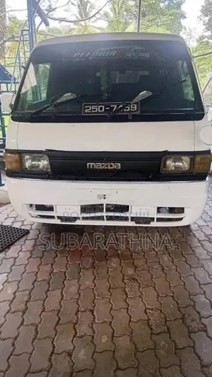 Mazda Brawny 1993 Van (Used)