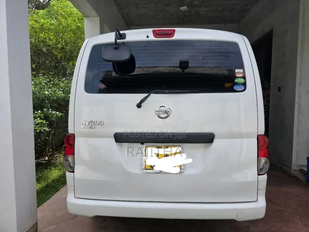 Nissan NV200 2018 Van (Used)