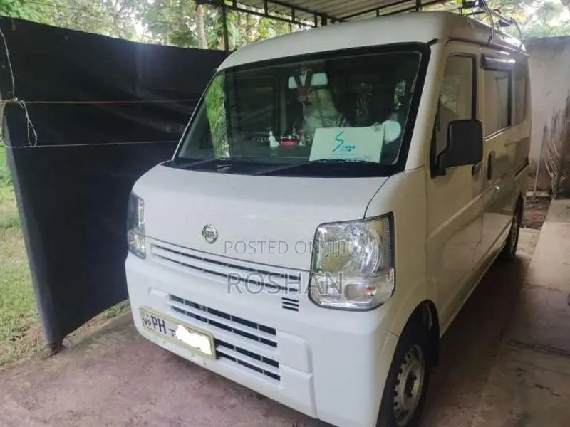 Nissan Clipper NV100 2016 Van (Used)