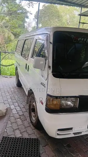 Mazda Brawny 1993 Van (Used)