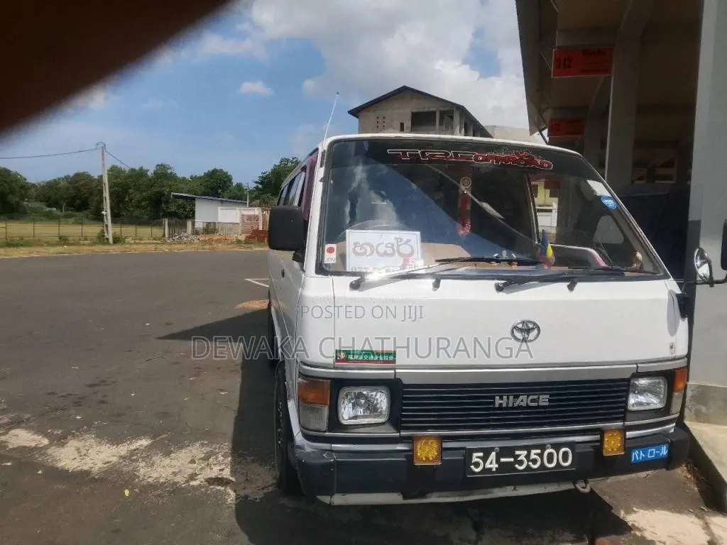Toyota Shell 1989 Van (Used)