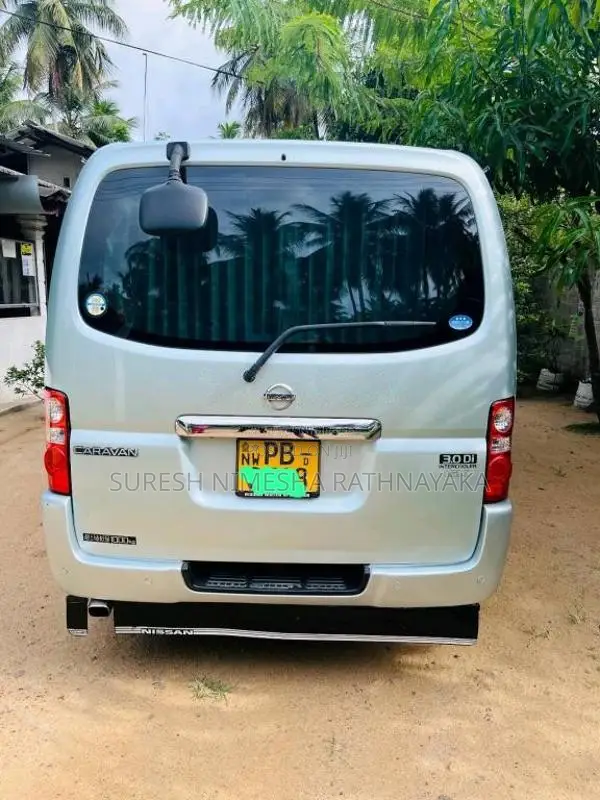 Nissan Caravan E25 GX 2002 Van (Used)