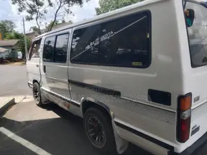 Toyota Shell 1989 Van (Used)