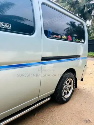 Nissan Caravan E25 GX 2002 Van (Used)