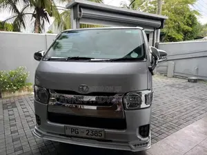 Toyota SUPER GL UPDATE 2012 Van (Used)