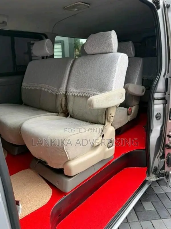Toyota SUPER GL UPDATE 2012 Van (Used)
