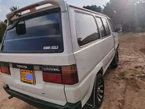 Toyota LiteAce 1990 Van (Used)