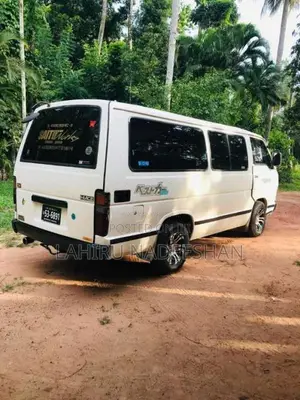 Toyota Shell Hiace LH61 1988 Van (Used)