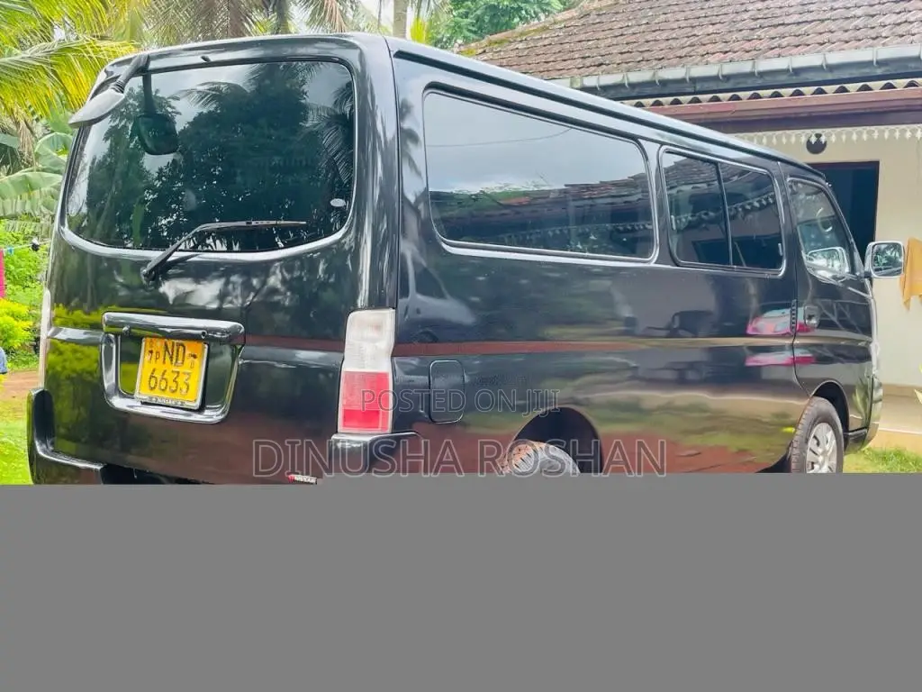 Nissan Caravan E25 2004 Van (Used)