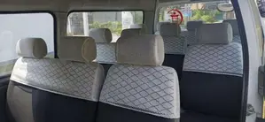 Nissan Caravan 2002 Van (Used)