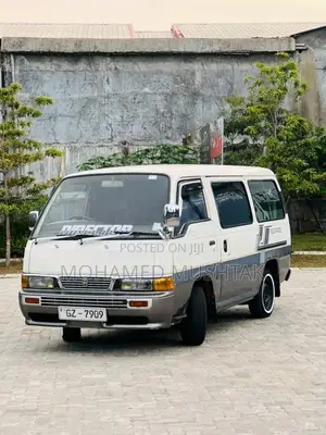 Nissan E24 1998 Van (Used)