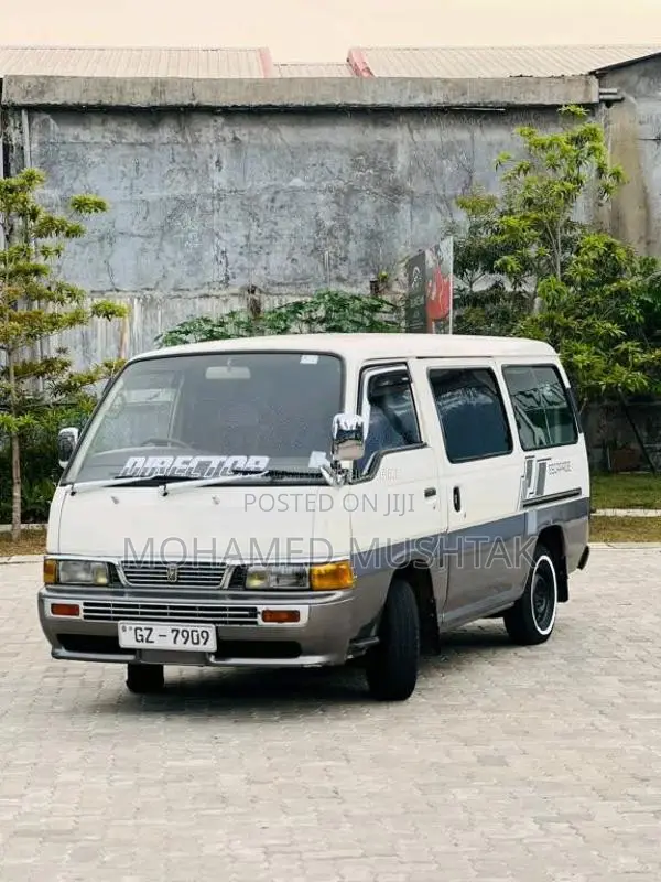 Nissan E24 1998 Van (Used)