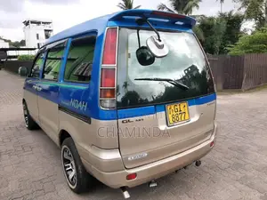 Toyota Townace Noah CR41 1998 Van (Used)