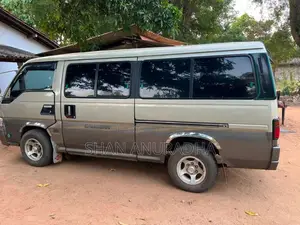 Nissan Caravan Vx Long 1993 Van (Used)