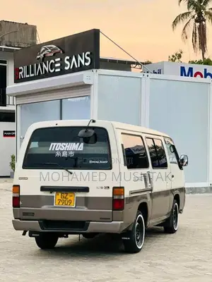 Nissan E24 1998 Van (Used)