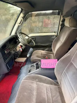 Nissan E24 1998 Van (Used)