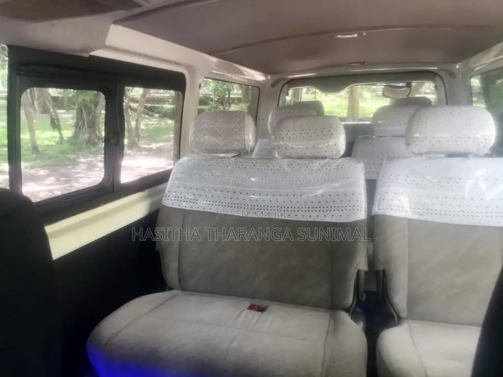 Toyota Kdh Gl 2014 Van (Used)