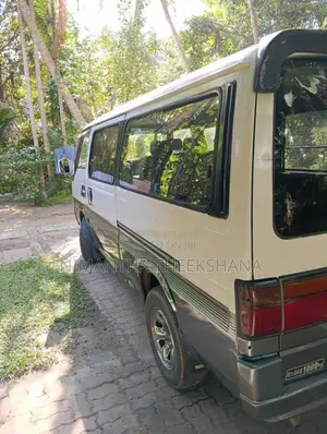 Nissan Caravan 1997 Van (Used)