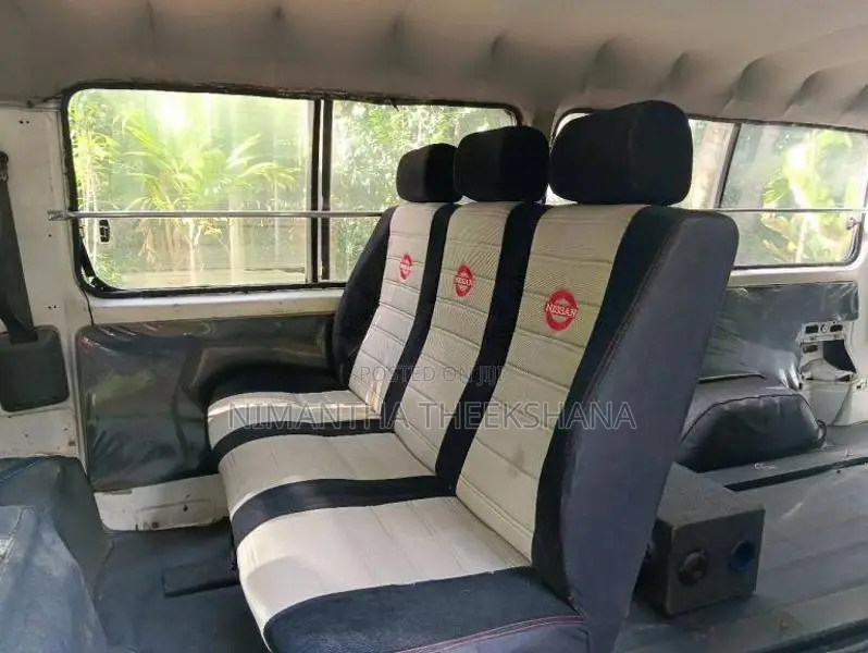 Nissan Caravan 1997 Van (Used)