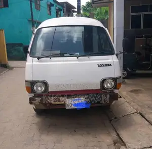 Toyota Lh40 B 1983 Van (Used)