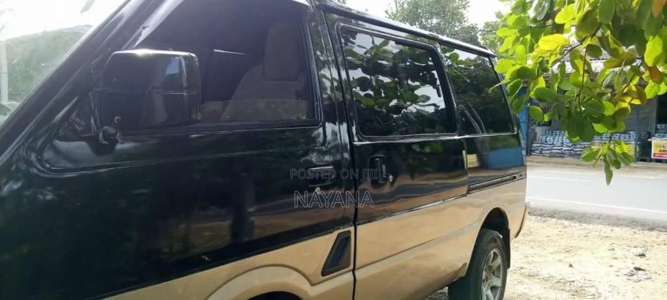 Nissan Vanette 1993 Van (Used)