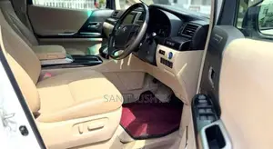 Toyota Vellfire 2012 Van (Used)