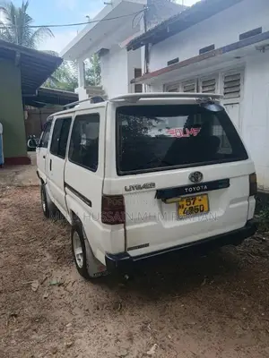 Toyota LiteAce Cm36 1991 Van (Used)