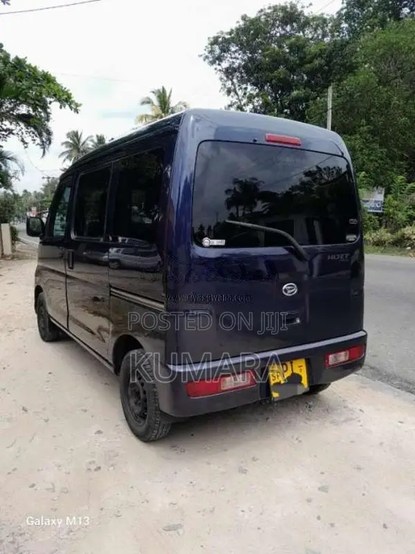 Daihatsu Hijet 2016 Van (Used)