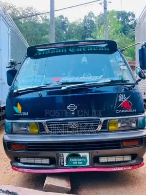 Nissan Caravan 1992 Van (Used)