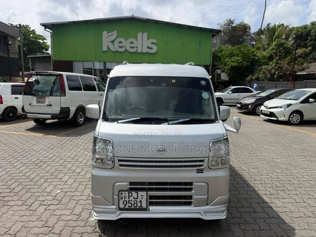 Suzuki Every 2017 Van (Used)
