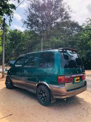 Nissan Serena 1991 Van (Used)