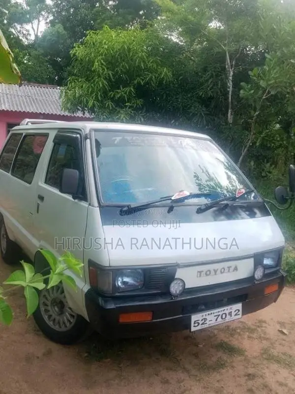 Toyota TownAce 1988 Van (Used)